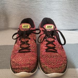 NIKE FLYKNIT LUNAR 3 Running Shoes 7.5